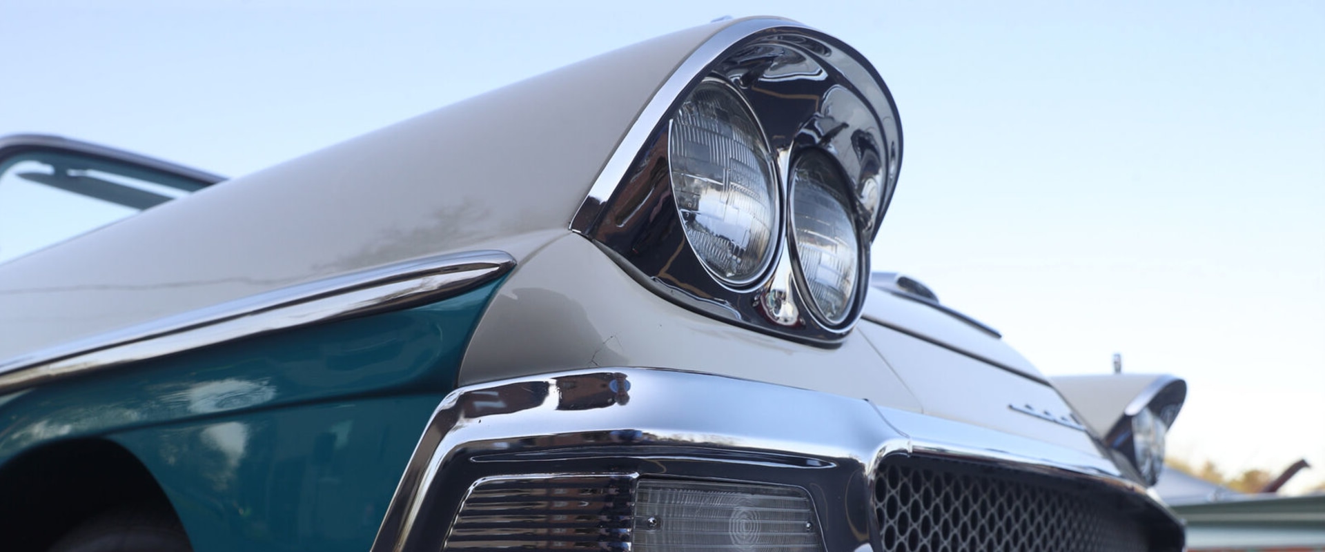Sharing Photos and Stories from Road Trips: A Guide to Pontiac Car Events and Cruises